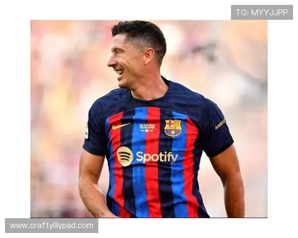 莱万多夫斯基国家队个人表现与荣誉突破困境解析