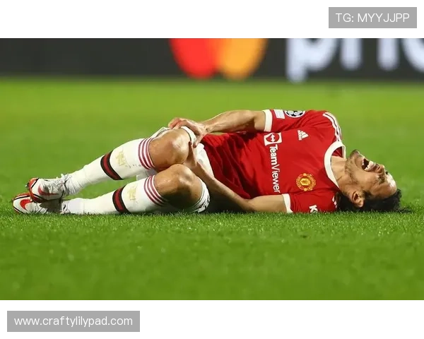 曼联重建进程存疑，补强未解核心问题，球队表现持续承压