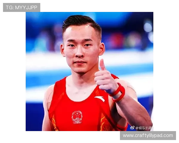 肖若腾赛前啃鸡腿，领奖台下喝冰美式？